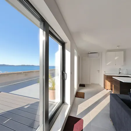Stunning Sea View Apartman